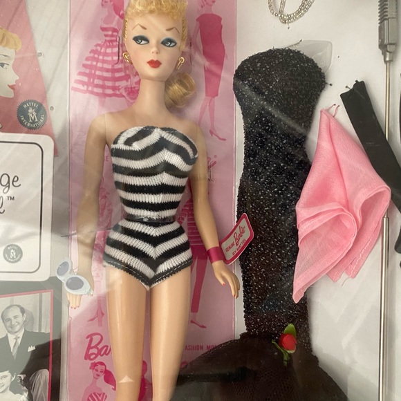 My Favorite Barbie 50th Anniversary The Original Teenage Fashion Barbie - Picture 3 of 4